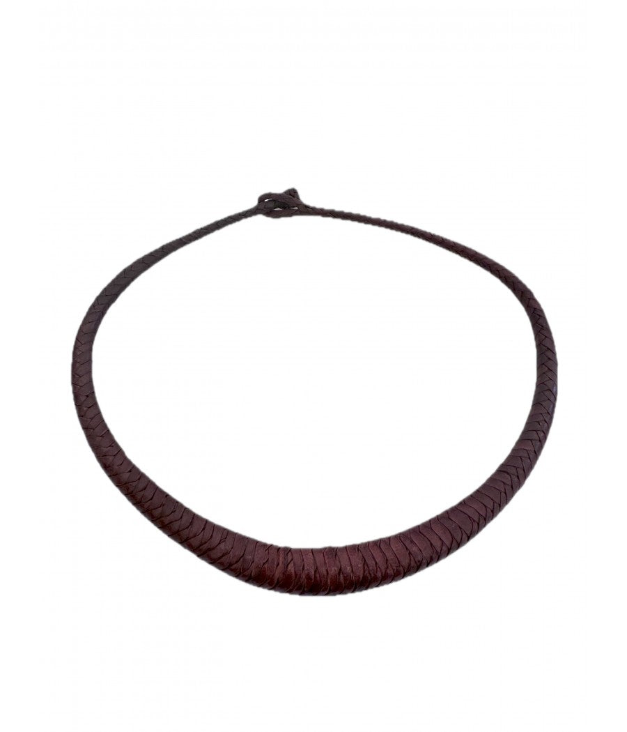 Collier en cuir de chèvre tressé